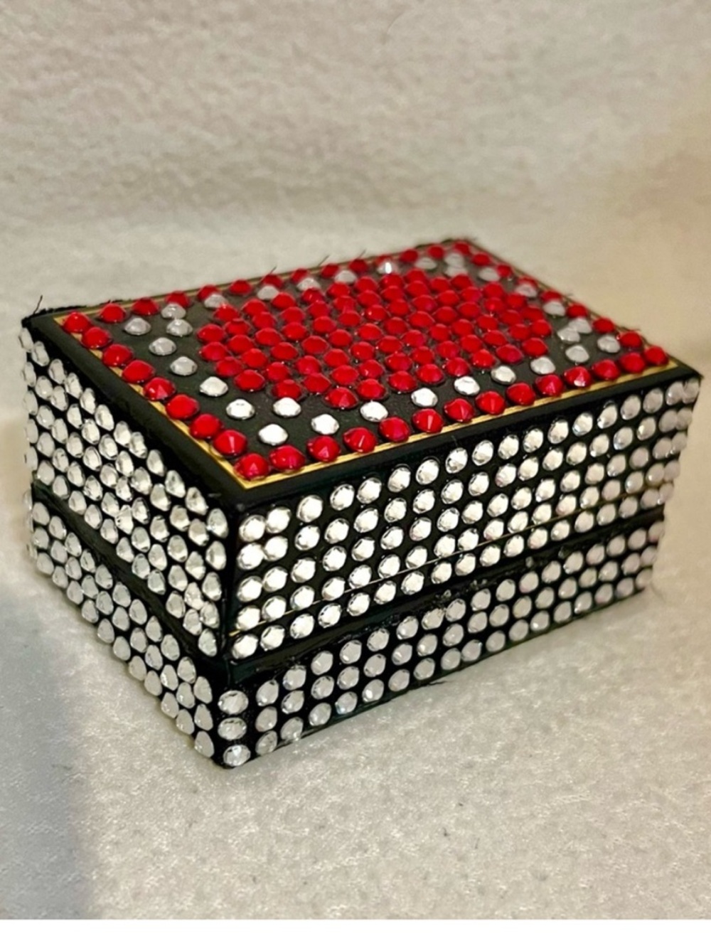 Handmade Embellished Rhinestone Jewelry Ring Box - Red & Silver NWT